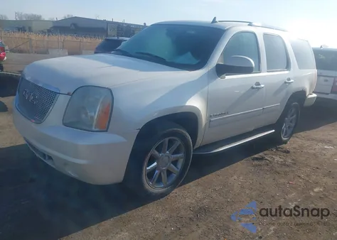 2009 GMC Yukon Denali z USA, uszkodzony, nr VIN 1GKFK03239R255904
